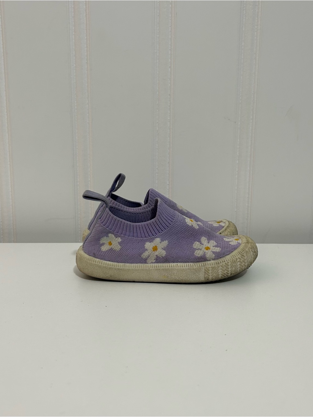 Jan & Jul Kids Lavender Daisy Slip-On Shoes